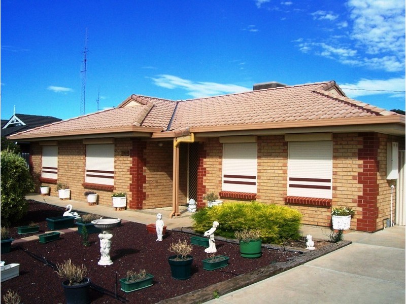 4 Bingo Street, Wallaroo SA 5556