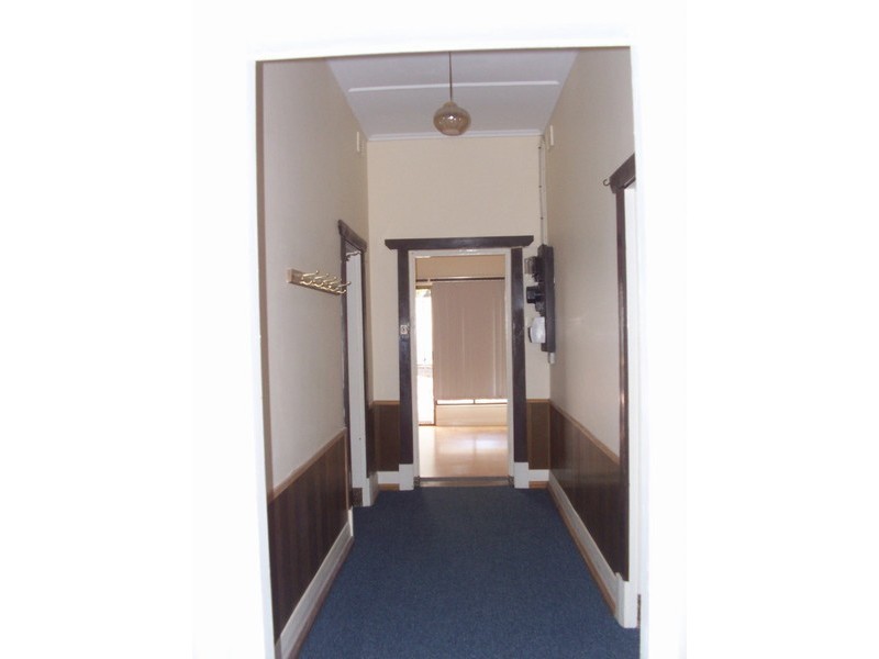 21 Milne Tce, Moonta SA 5558