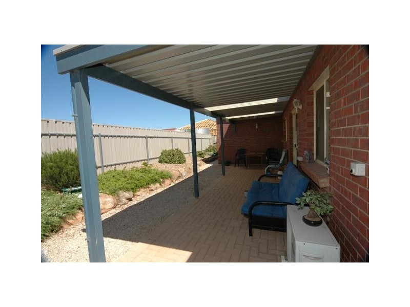 4 Adrian Court, Murray Bridge SA 5253