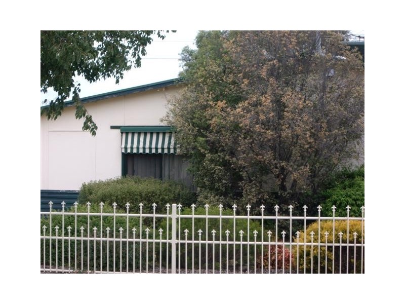 15 Ramsay Avenue, Hillcrest SA 5086