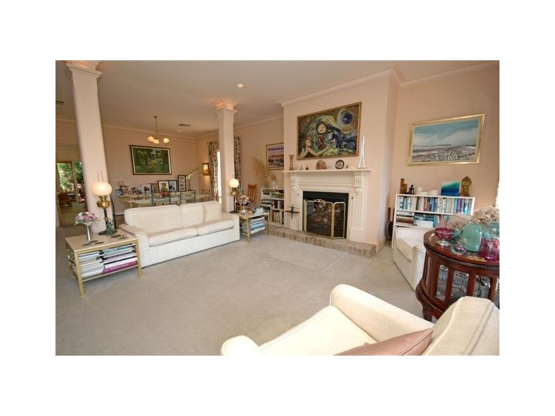 39 Jikara Drive, Glen Osmond SA 5064