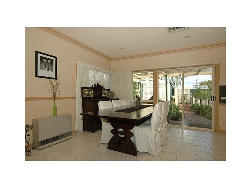 28A Hallett Avenue, Tranmere SA 5073