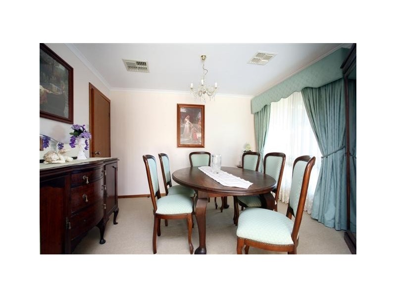 42 Pacific Boulevard, Hillbank SA 5112