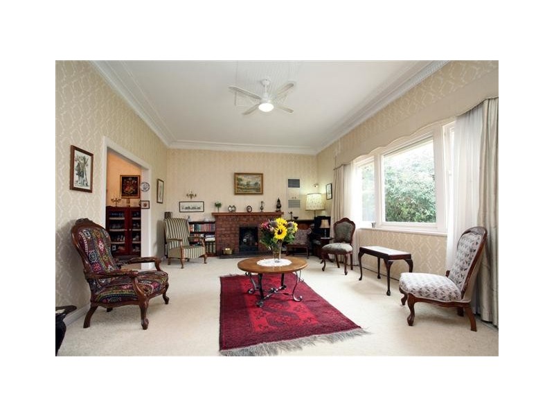 6 Angas Avenue, Vale Park SA 5081