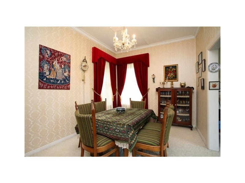 6 Angas Avenue, Vale Park SA 5081