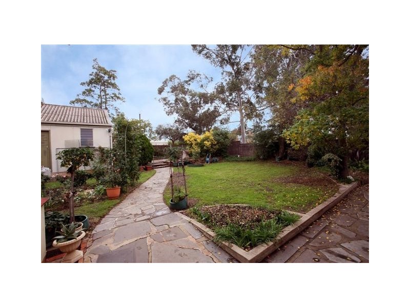 6 Angas Avenue, Vale Park SA 5081