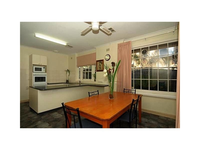 2 Simpson Road, Wattle Park SA 5066