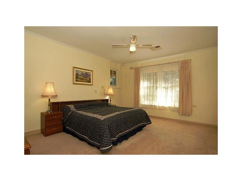 2 Simpson Road, Wattle Park SA 5066