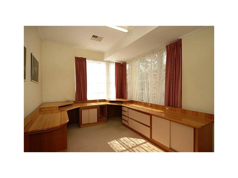 2 Simpson Road, Wattle Park SA 5066