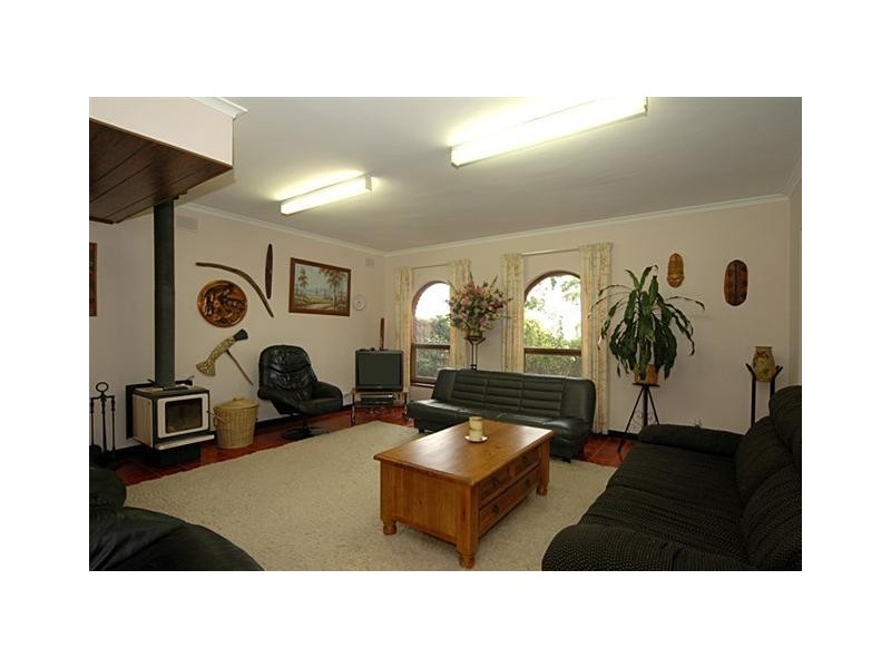15 Seaview Road, Mount Osmond SA 5064