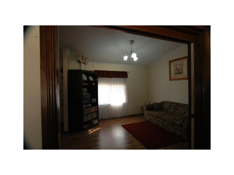 5 Castine Terrace, Riverton SA 5412