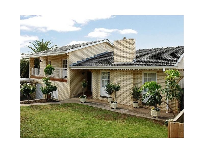 9 Greenham Avenue, Magill SA 5072