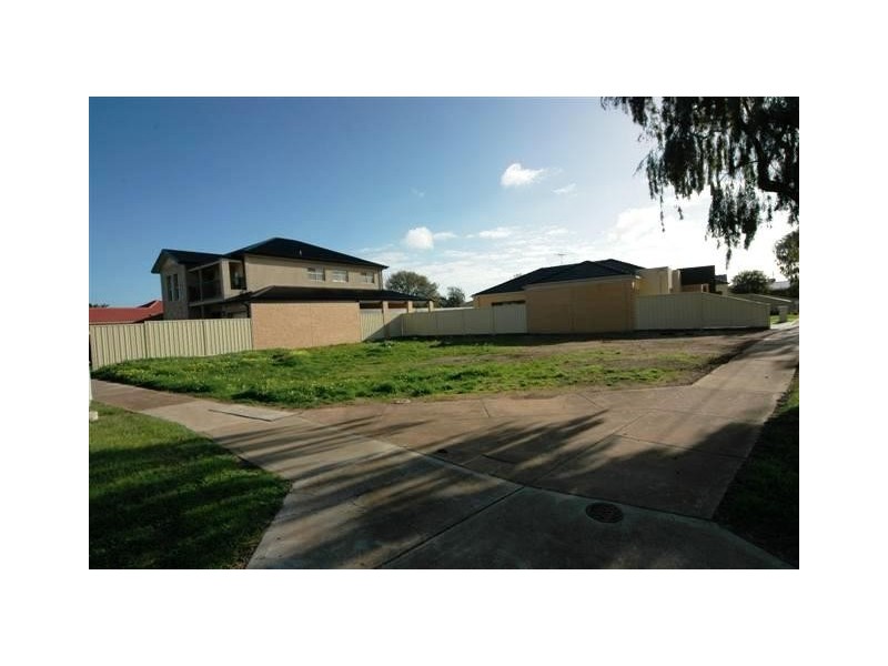 7 Falcon Avenue, Hampstead Gardens SA 5086