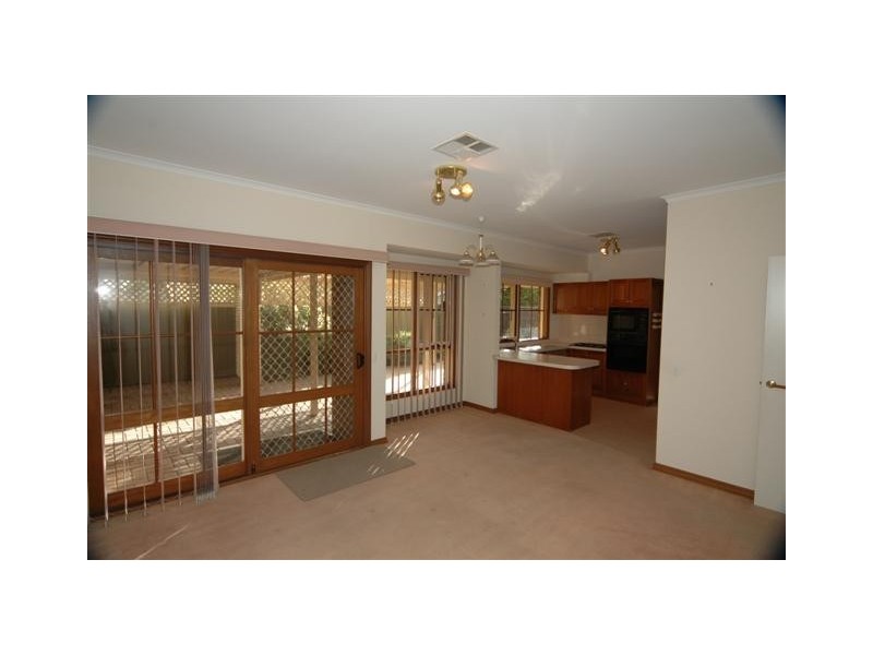 41 Lockwood Road, Erindale SA 5066