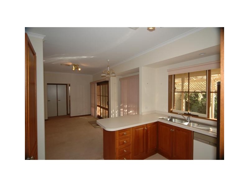 41 Lockwood Road, Erindale SA 5066