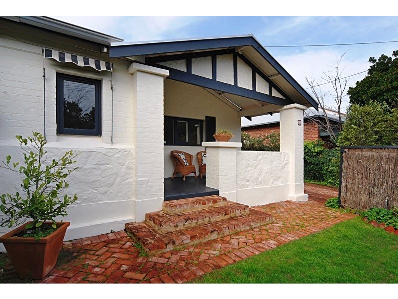 18 Olive Road, Stepney SA 5069