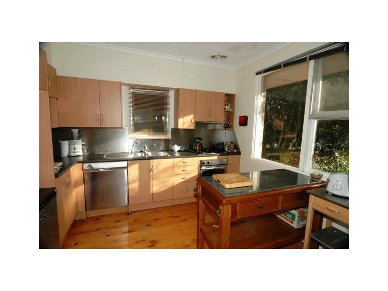5 Muscatel Avenue, Wattle Park SA 5066