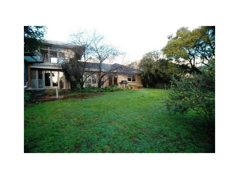 5 Muscatel Avenue, Wattle Park SA 5066