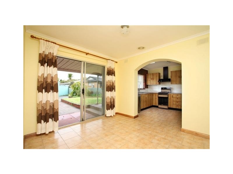 32 Roger Pitt Street, Modbury Heights SA 5092