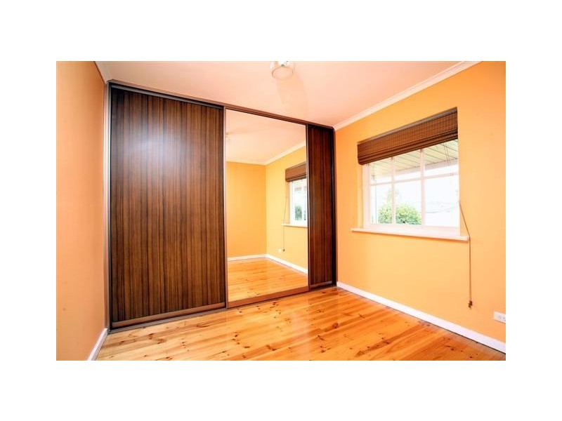 32 Roger Pitt Street, Modbury Heights SA 5092