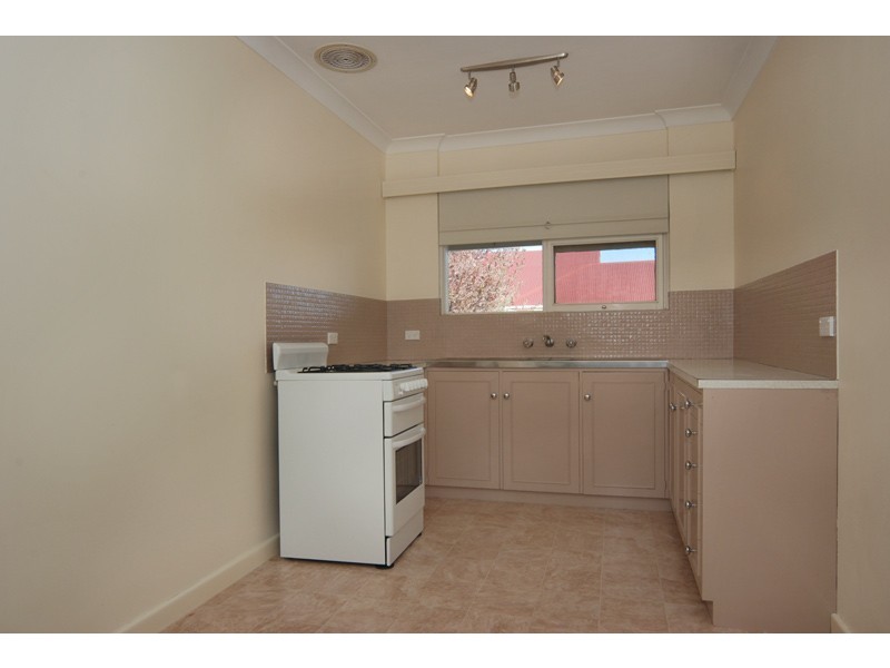 18 Fourth Street, Tranmere SA 5073