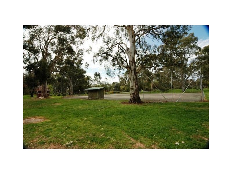 2 Quondong Avenue, Kensington Gardens SA 5068