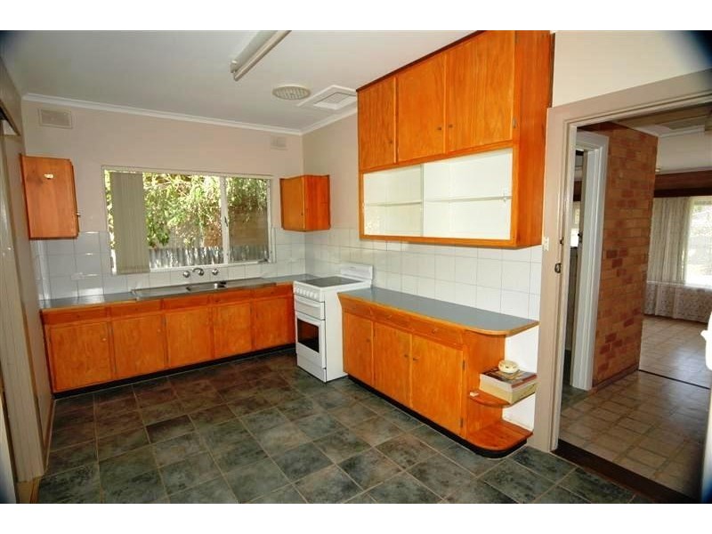 38 Rostrevor Avenue, Rostrevor SA 5073