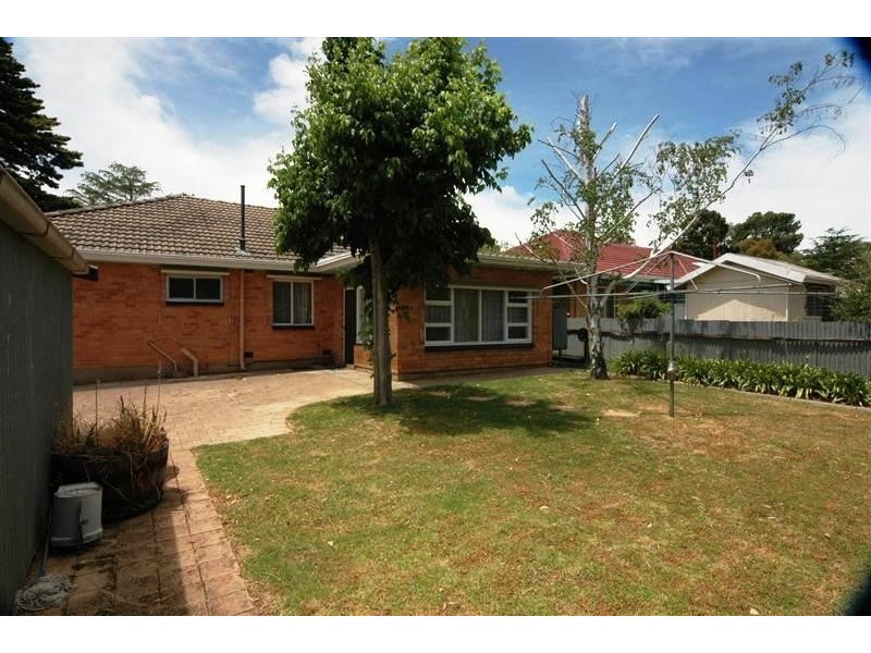 38 Rostrevor Avenue, Rostrevor SA 5073