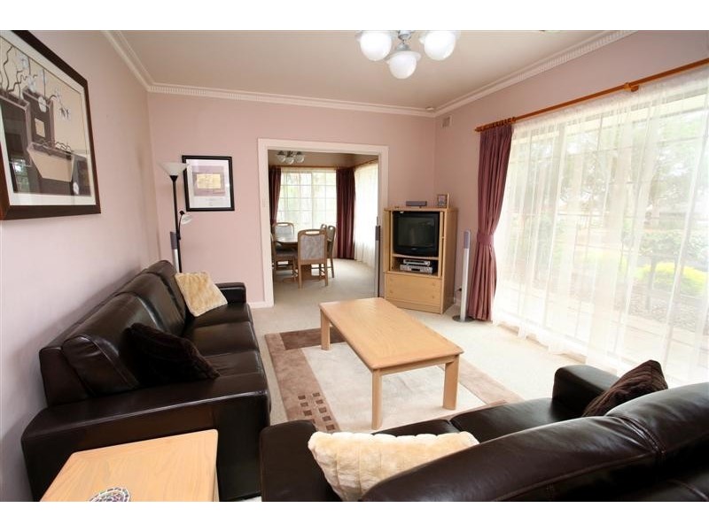 32 Koongarra Avenue, Magill SA 5072