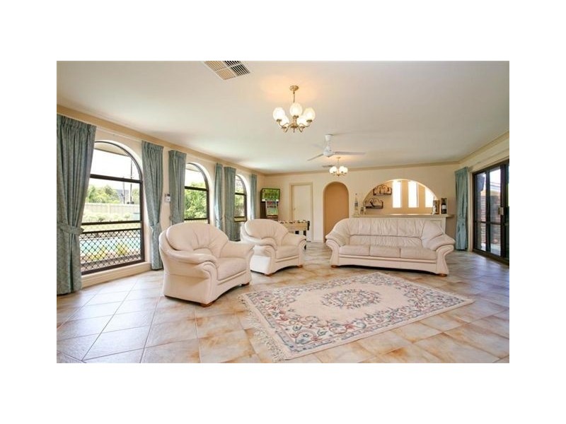 21 Dernancourt Drive, Dernancourt SA 5075