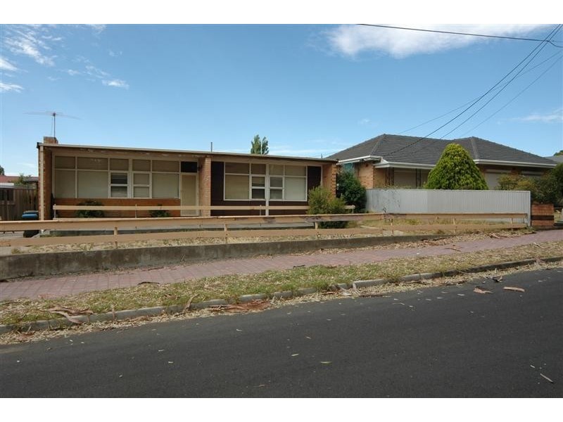 9 Morialta Road West, Rostrevor SA 5073