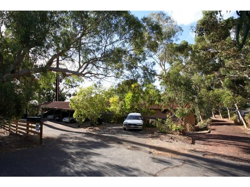 16/27 Norton Summit Road, Woodforde SA 5072