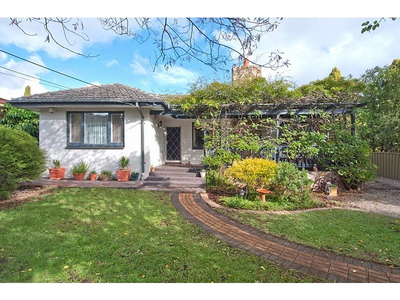 16 Giles Street, Magill SA 5072