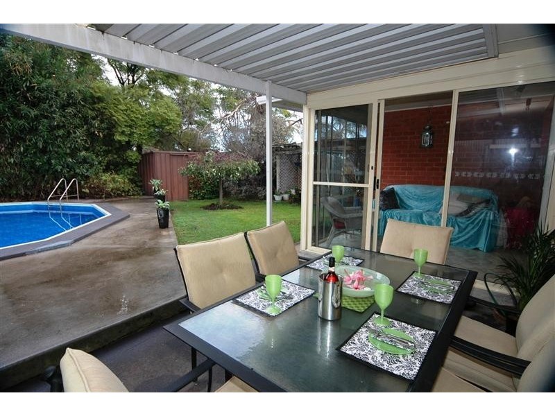 14 Willow Crescent, Campbelltown SA 5074