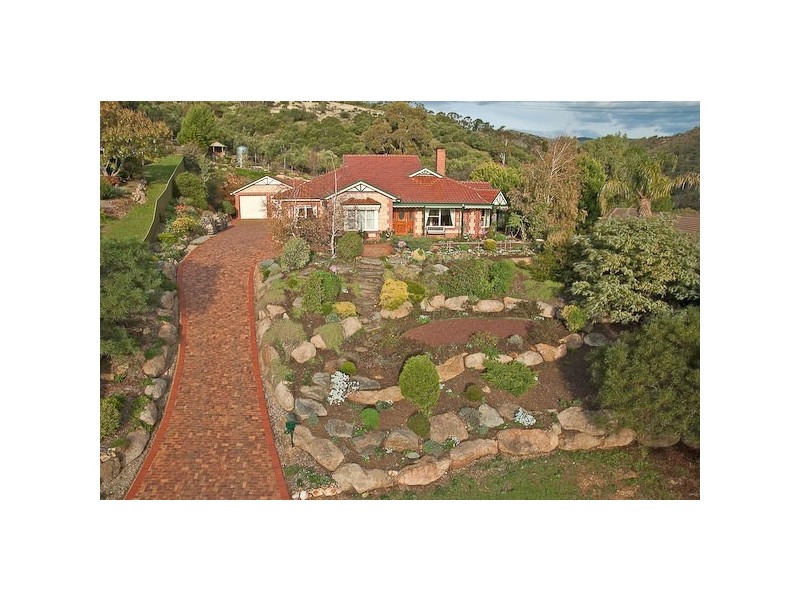 4 Coachhouse Drive, Teringie SA 5072