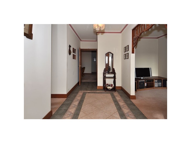 4 Coachhouse Drive, Teringie SA 5072