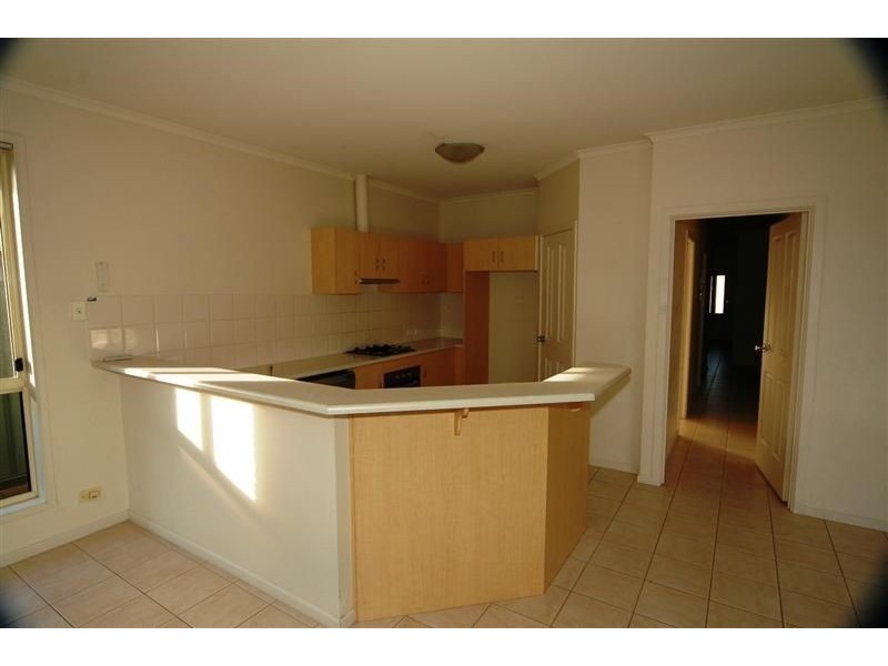 7 Maple Circuit, Mawson Lakes SA 5095