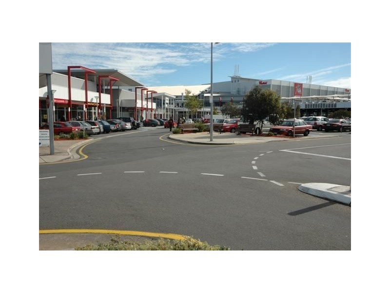 17A Sir John Marks Drive, (Delfin Island), West Lakes SA 5021