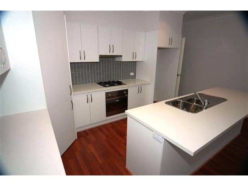 38 MacKenzie Circuit, (off Salisbury Highway), Mawson Lakes SA 5095