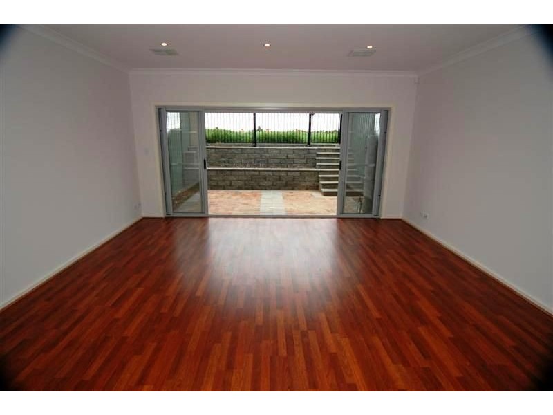 38 MacKenzie Circuit, (off Salisbury Highway), Mawson Lakes SA 5095