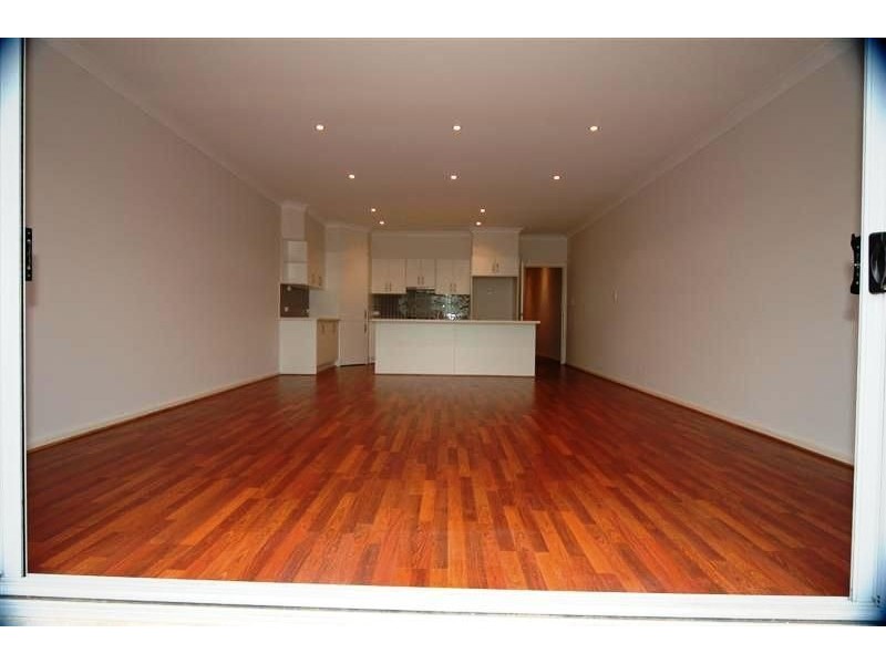 38 MacKenzie Circuit, (off Salisbury Highway), Mawson Lakes SA 5095