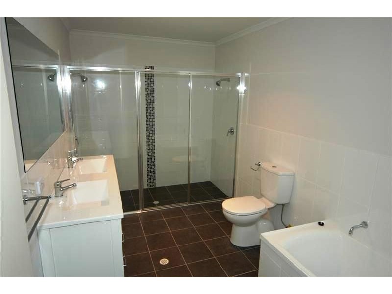 38 MacKenzie Circuit, (off Salisbury Highway), Mawson Lakes SA 5095