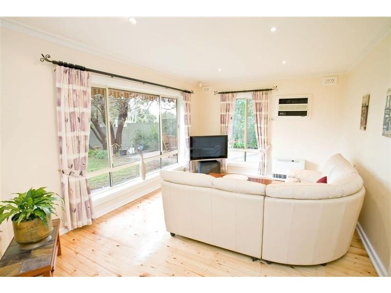 2 Rockness Court, (adjacent Rostrevor/Magill), Woodforde SA 5072