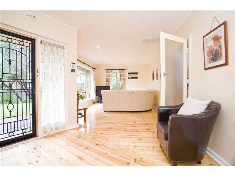 2 Rockness Court, (adjacent Rostrevor/Magill), Woodforde SA 5072