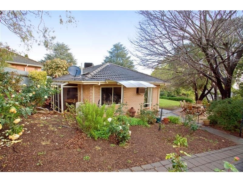 2 Rockness Court, (adjacent Rostrevor/Magill), Woodforde SA 5072