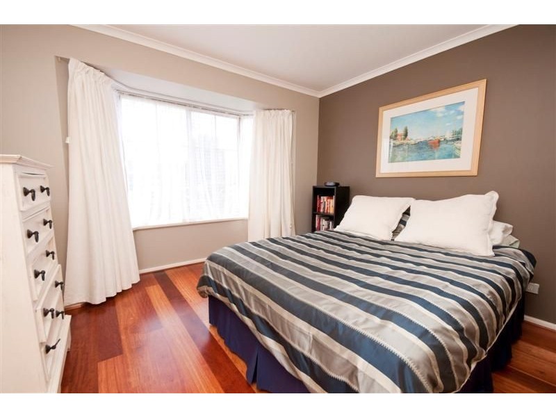 18 John Avenue, Tranmere SA 5073
