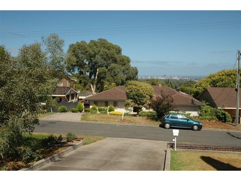 8 Gordo Avenue, Wattle Park SA 5066