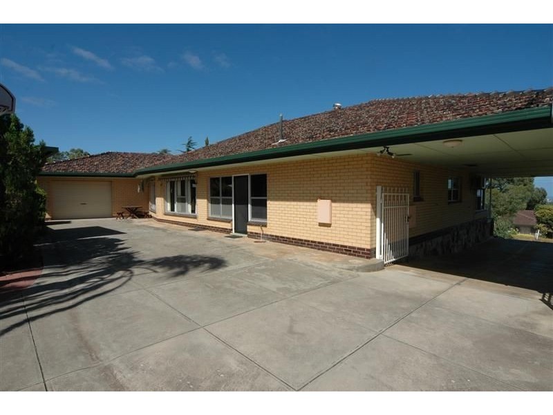 8 Gordo Avenue, Wattle Park SA 5066