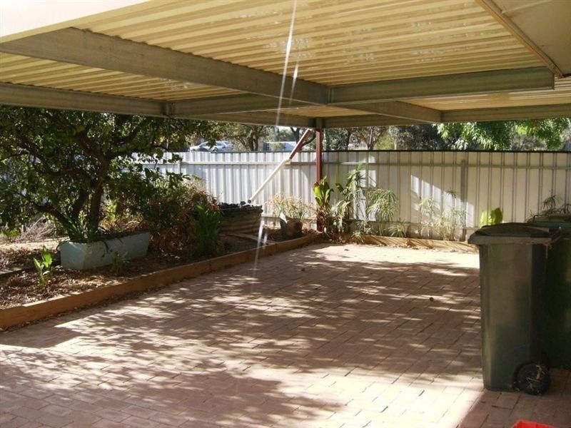1 Cooper Street, Riverton SA 5412