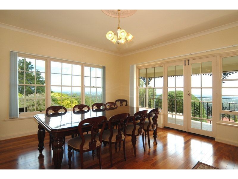 7 Redounau Crescent, Wattle Park SA 5066